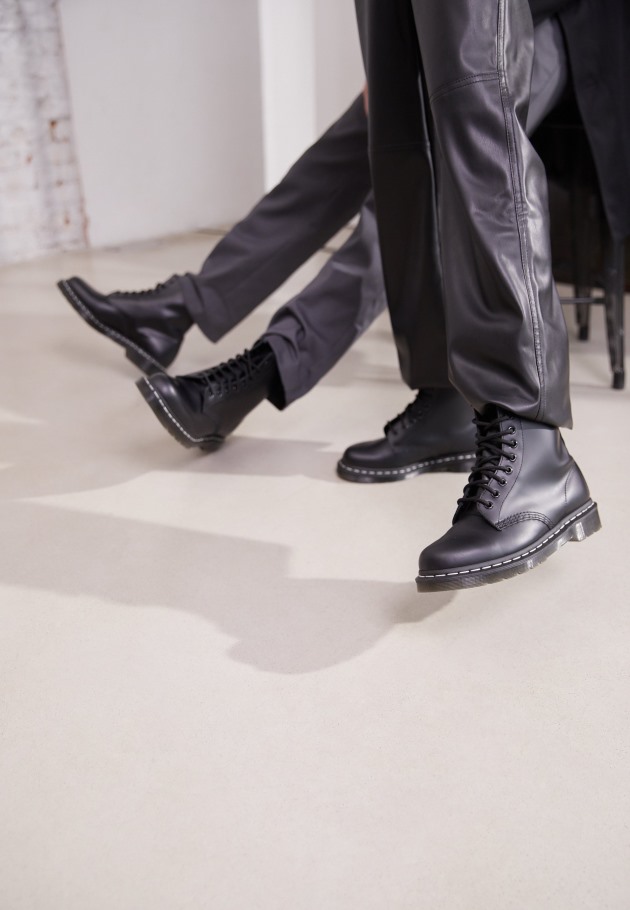 Lisboa Dr.martens Portugal 1460 Botins Com Atacadores Preto Preto