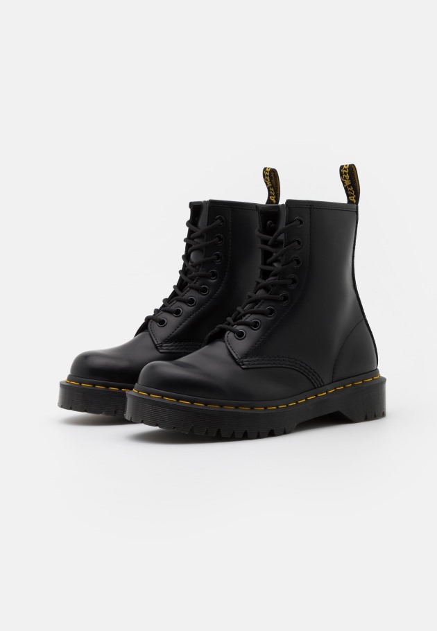 1460 Bex 8 Eye Boot Botins Unissexo Com Atacadores Dr.martens Portugal Preto Liso Preto Lisboa