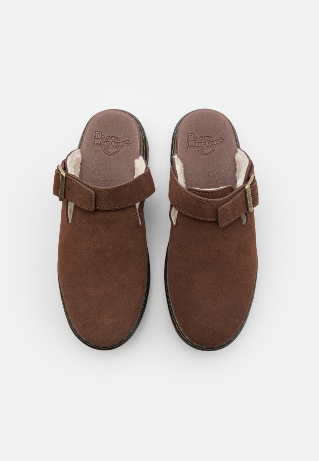 Outlet Castanho Escuro Dr.martens Portugal Carlson Unissex Mules Castanho