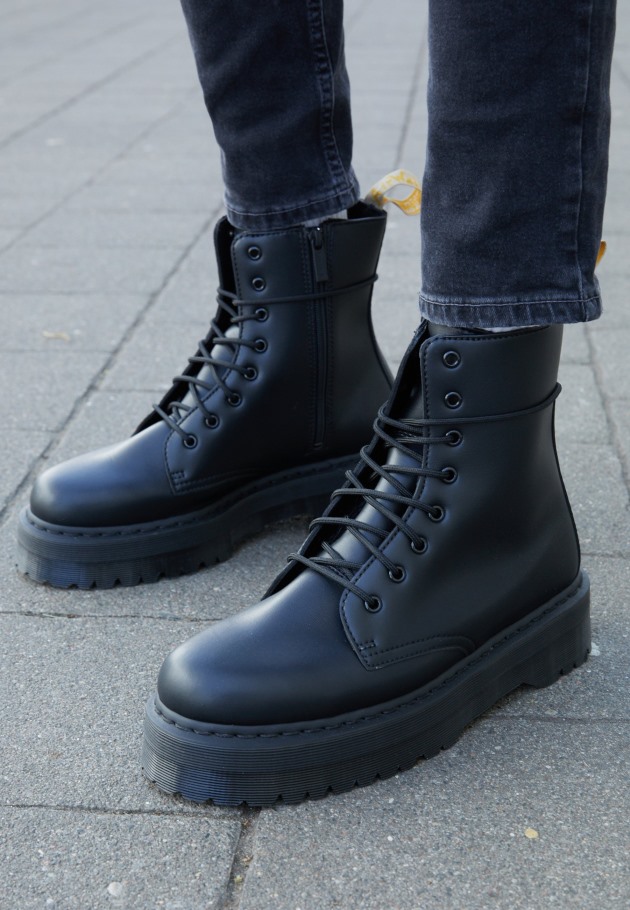 Lisboa Dr.martens Portugal Vegan Jadon Ii Botins Mono Com Atacadores Preto Preto