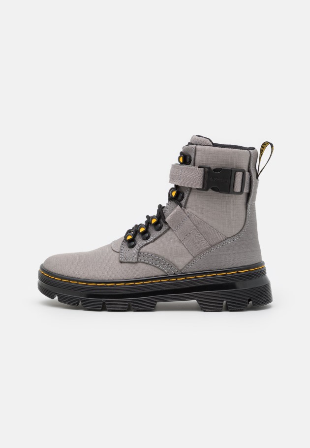 Cinzenta Outlet Dr.martens Portugal Pentes Tech Botins Unissex Com Atacadores Cinzento Zinco