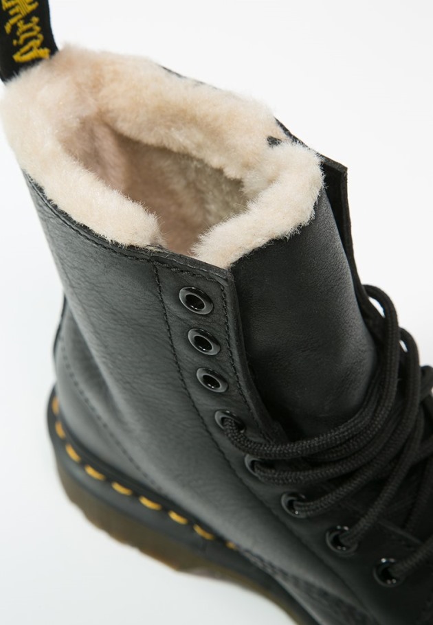 Dr.martens Portugal 1460 Botins Serena Com Atacadores Preto Lisboa