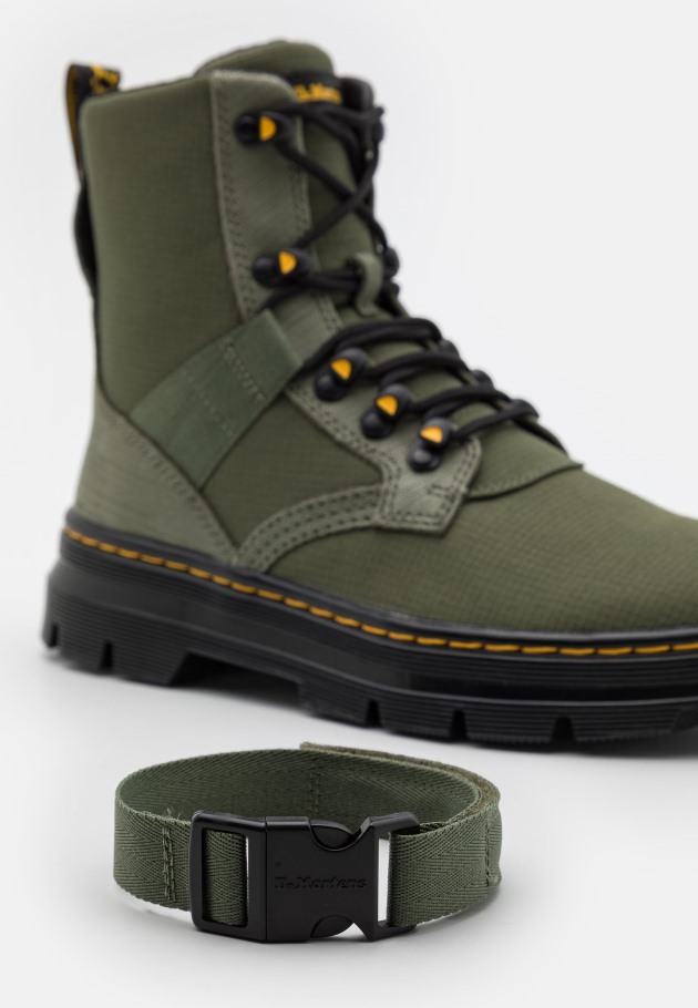 Caqui Verde Dr.martens Portugal Pentes Tech Botins Unissex Com Atacadores Verde Lisboa