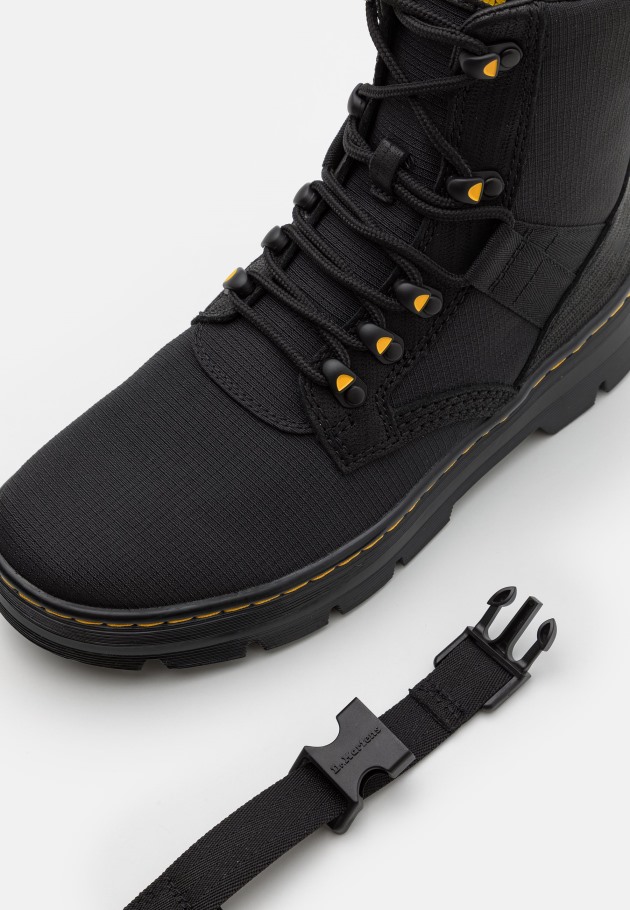 Dr.martens Portugal Combs Tech Ii Botins Unissex Com Atacadores Preto Outlet Preto